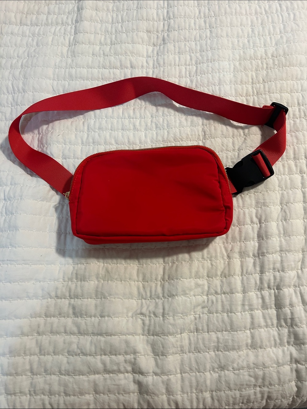 Red women’s  Crossbody Belt Bag. Never used. Excellent condition